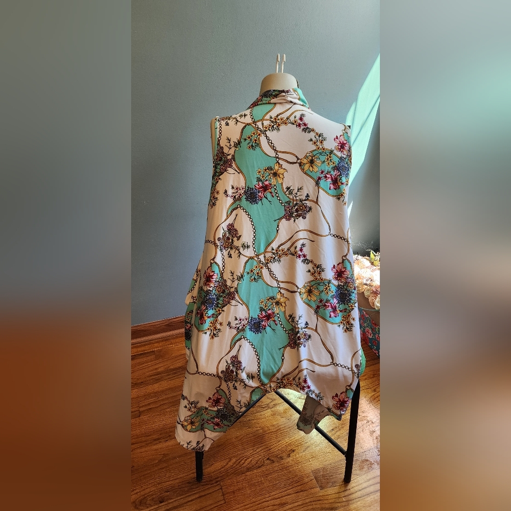 High Neck Sleeveless Dress Shirt